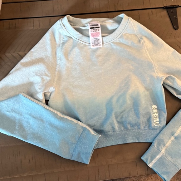 Lot of 3 Gymshark tops size xs - Picture 3 of 3